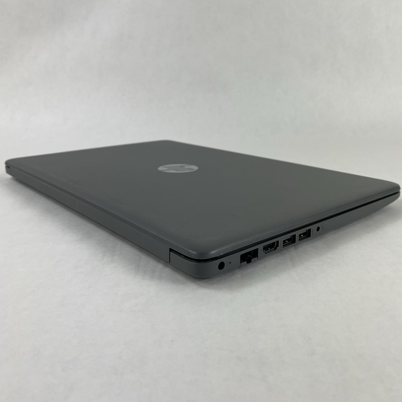 HP 15-da0046nr 15.6" i3-7020U 2.30 GHz 8 GB RAM No SSD No OS No AC9