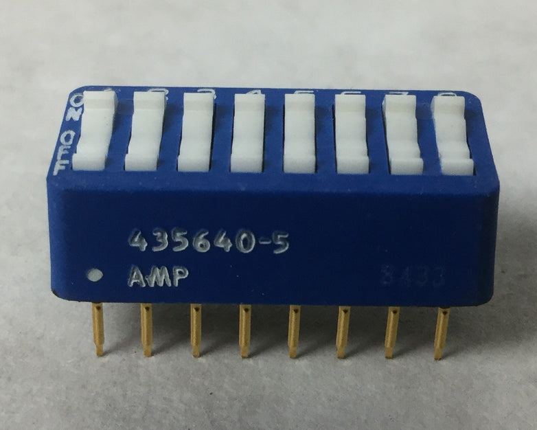 AMP 435640-5 Rocker Switch, NEW