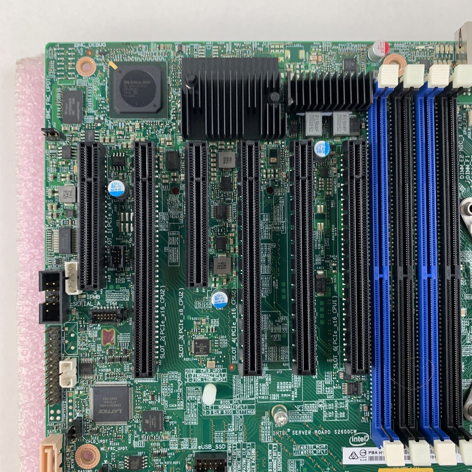 Intel S2600CW Motherboard H12883-273 1x Xeon E5-1620V4 3.5 GHz 32 GB Ram Tested