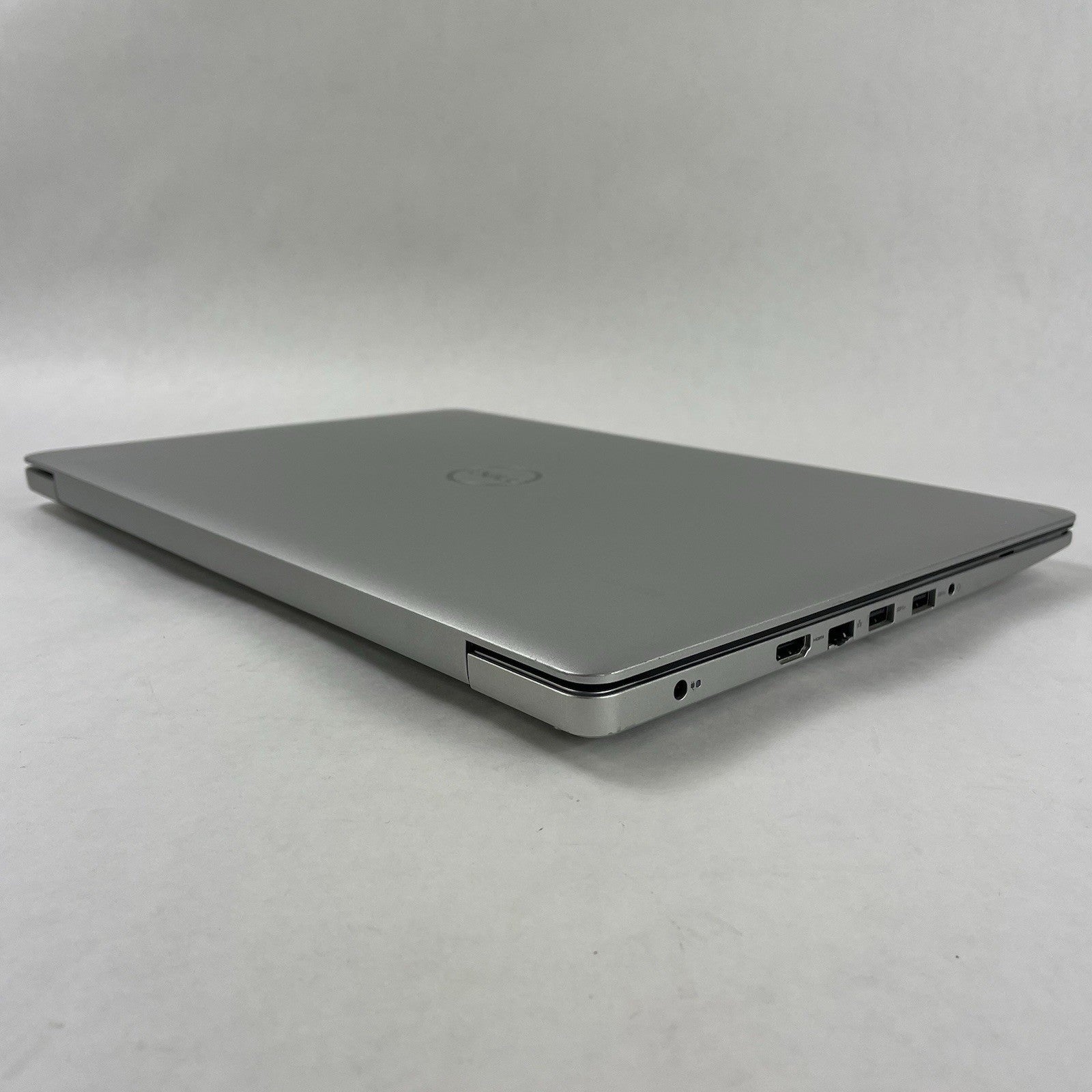 Dell Inspiron P75F Laptop 15.6" i7-8550U 1.80 GHz 12 GB Ram No SSD/OS/AC14