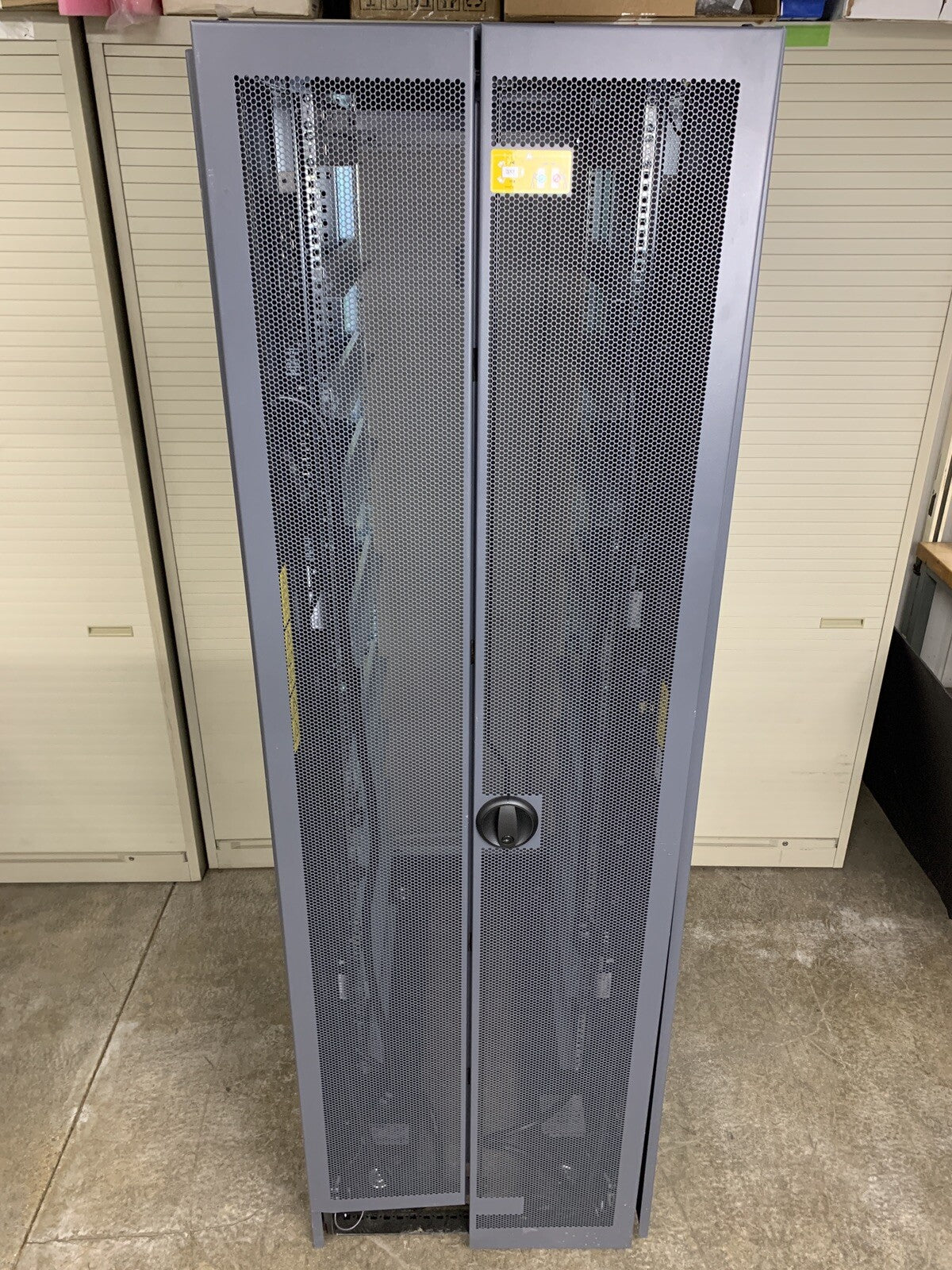 NETAPP NAC-0501 Server Rack Cabinet Unlocked No Keys