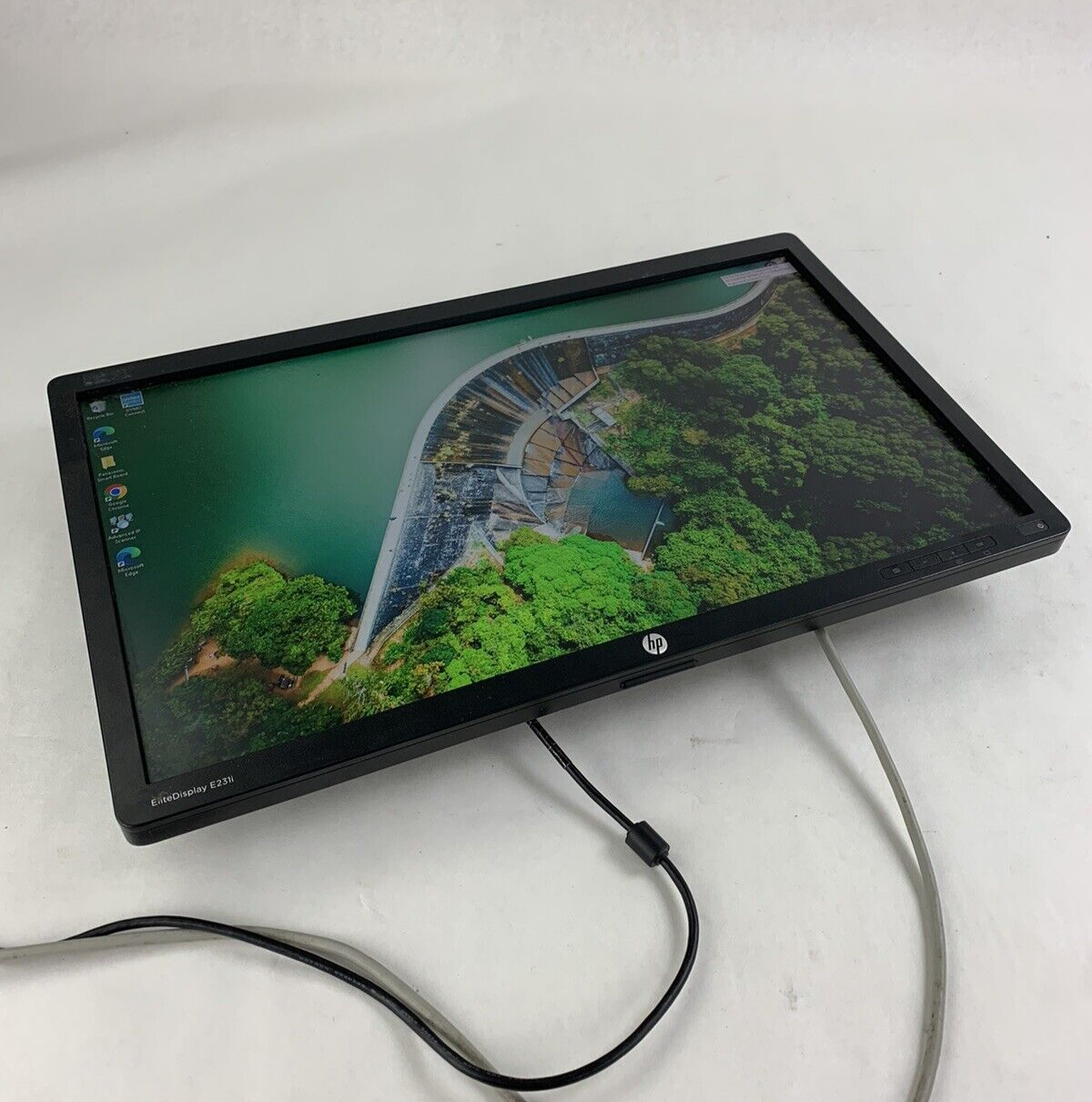 HP E231i 23" Monitor DP VGA Grade B No Stand Included
