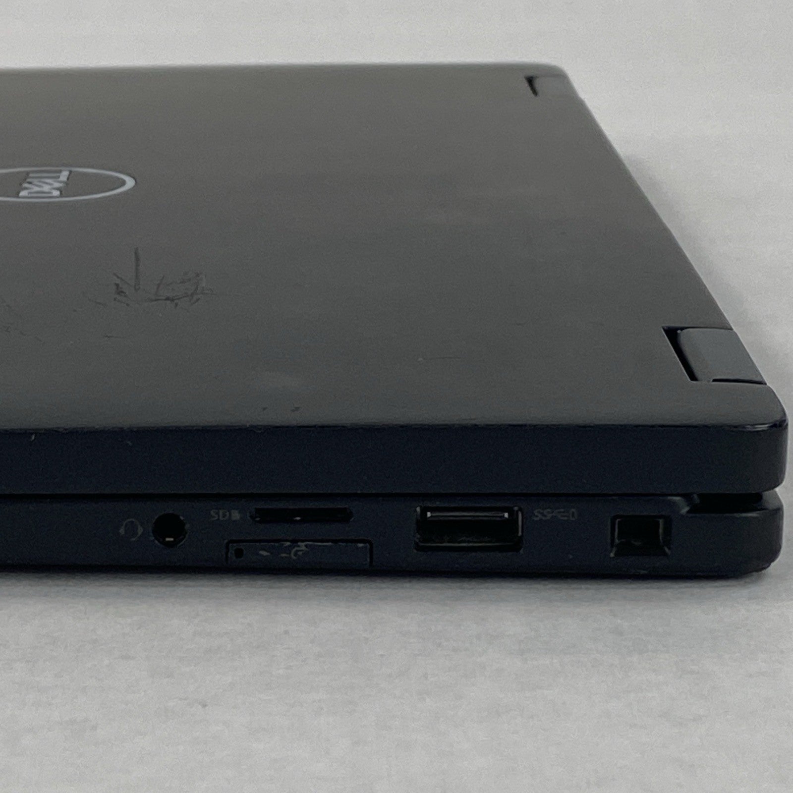 Dell Latitude 7390 2 in 1 13.3" Touch i3-7130U 2.7GHz 4GB RAM No Battery/HDD/OS