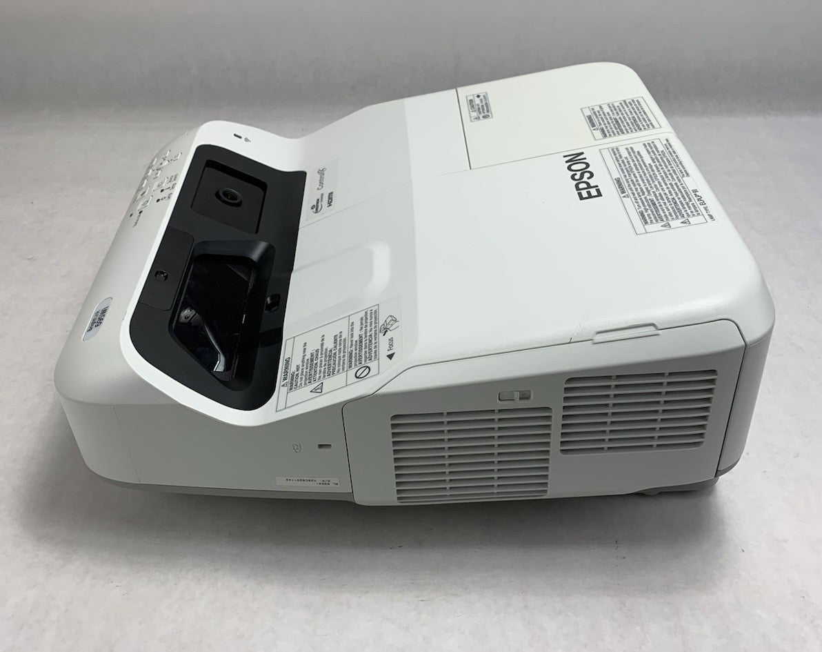 Epson PowerLite 695Wi H740A LCD Lamp Projector 3267 Lamp Hours - No Remote4