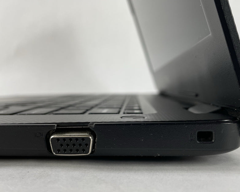 Dell Vostro 3490 14" i5-10210U 1.60 GHz 8 GB RAM No SSD No OS - Bad Edge