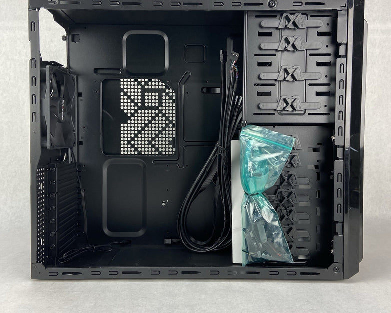 Rosewill Blackbone Mid Tower Computer Case Bare Bones No PSU