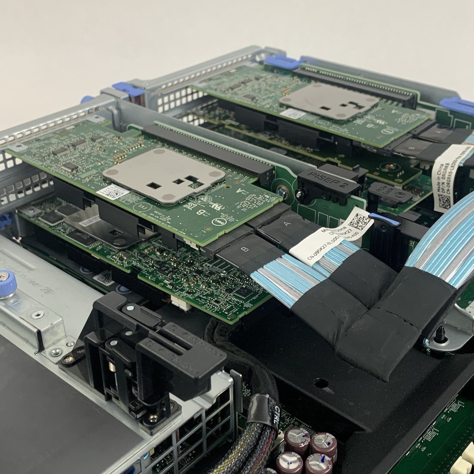 Dell PowerEdge R740xd 24SFF 2x Gold 5222 3.8 GHz 128 GB Ram H740p No OS No HDD18