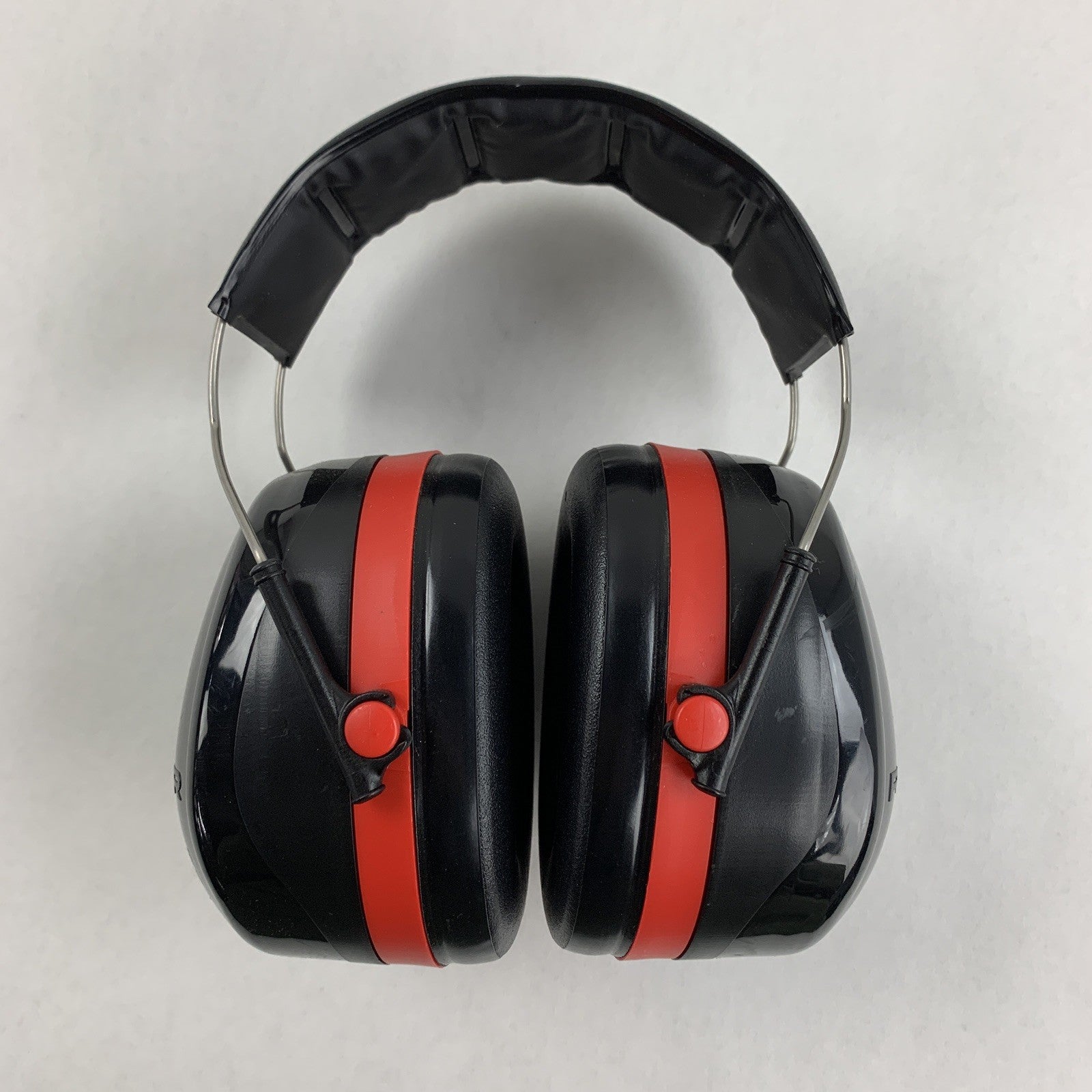 Peltor Optime 101 3M Ear Muffs Black/Red Hearing Conservation Lot of 4x