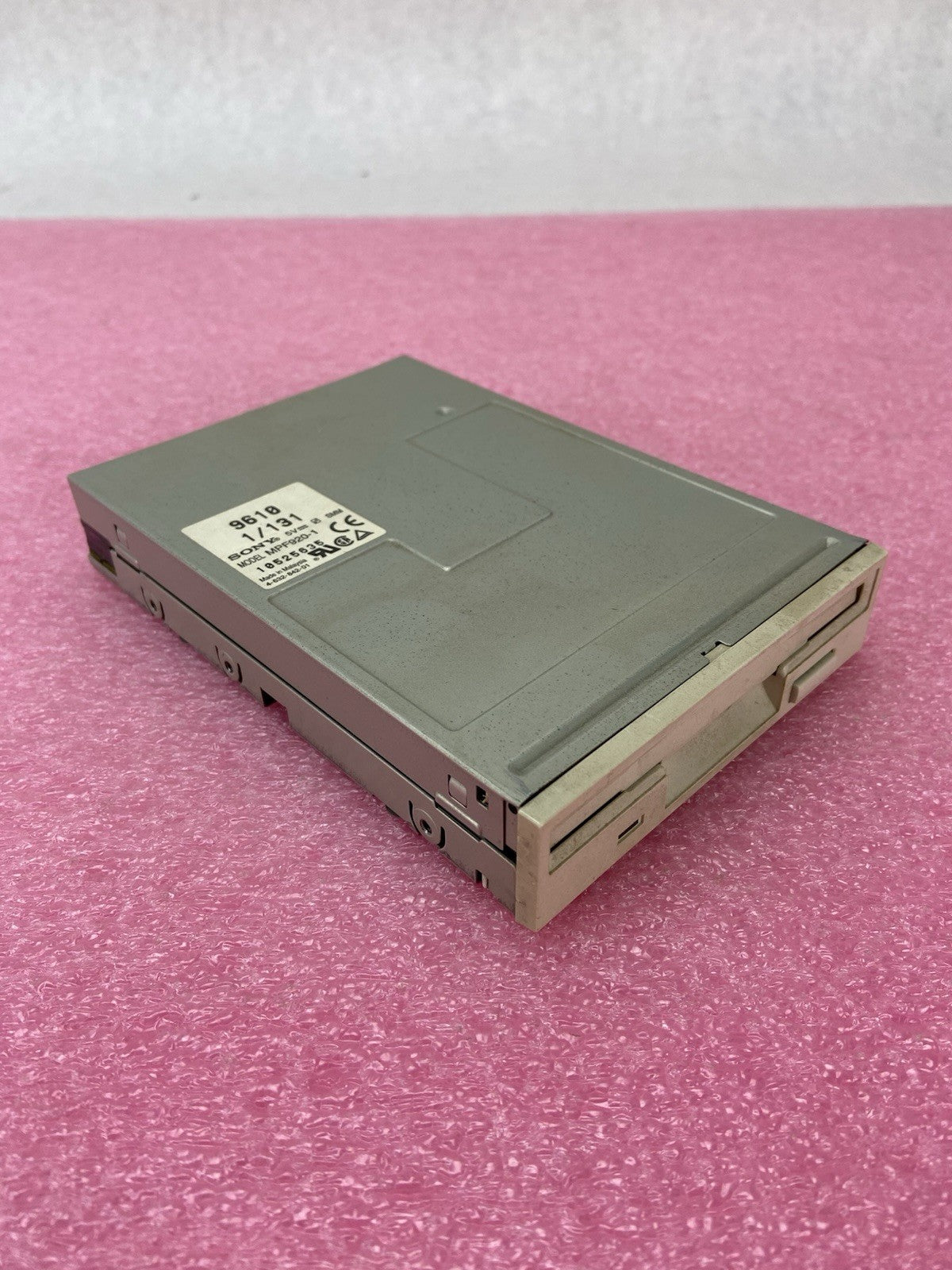 SONY MPF920-1 Internal Floppy 3.5" Disk Drive0