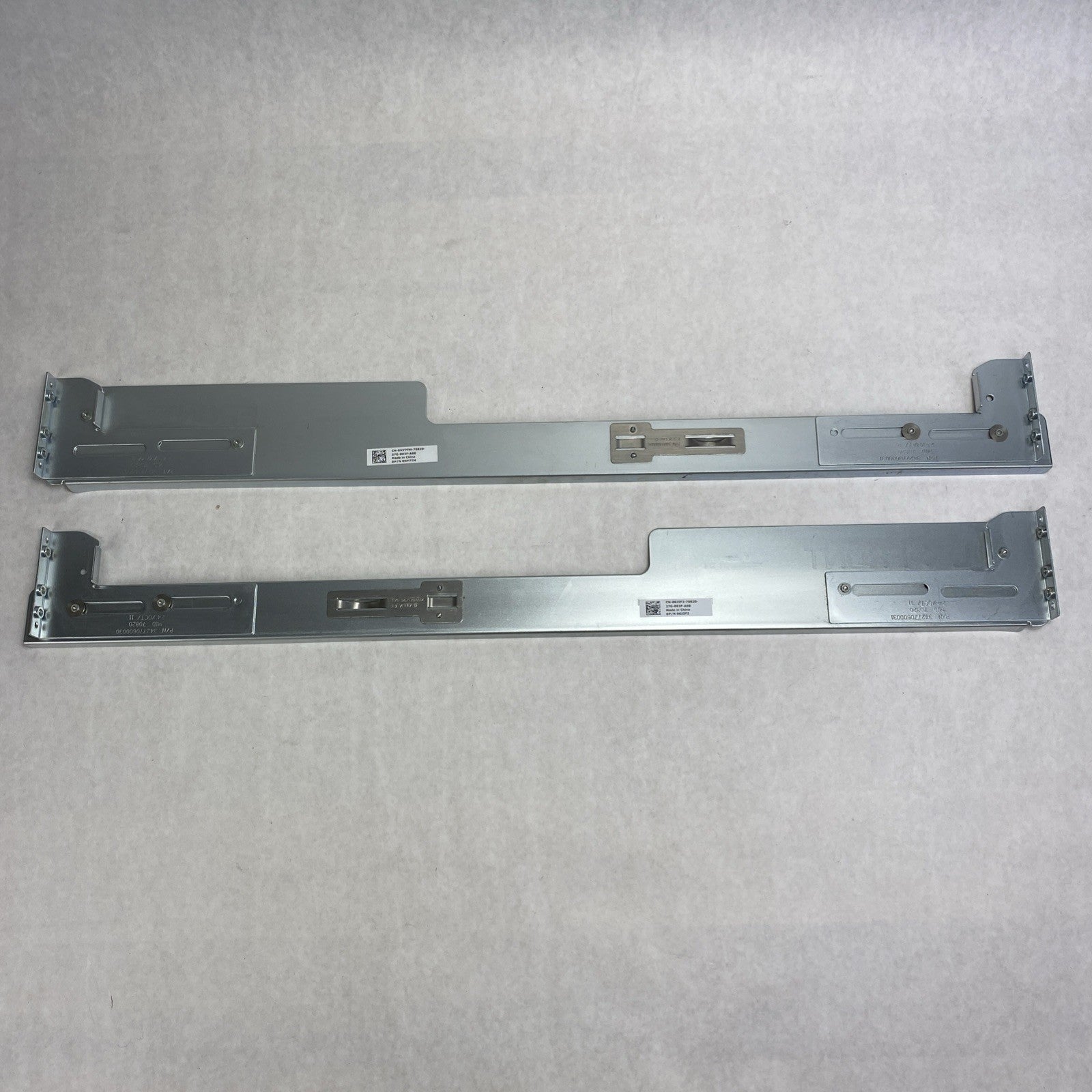 Dell PowerVault MD1120 MD1200 MD1220 MD3200i NY7TM 6J2F2 2U Rail Set 1