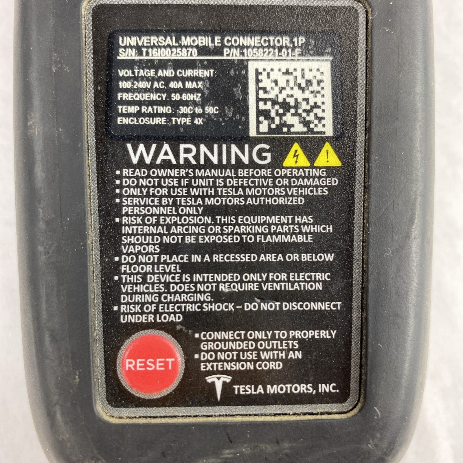 Tesla 1058221-01-F OEM Gen 1 Universal Mobile Connector 100-240V 40A - Untested6
