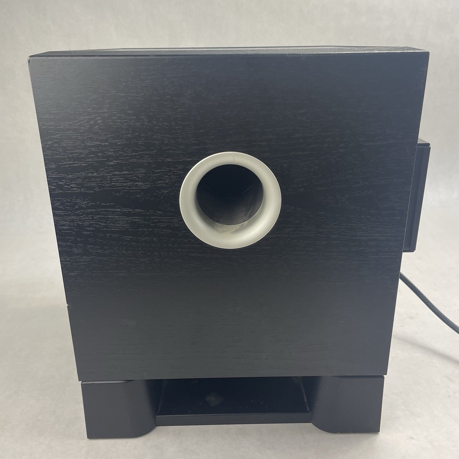 Yamaha Subwoofer YST-SW215 Powered Black Wood Grain 95 Watts9