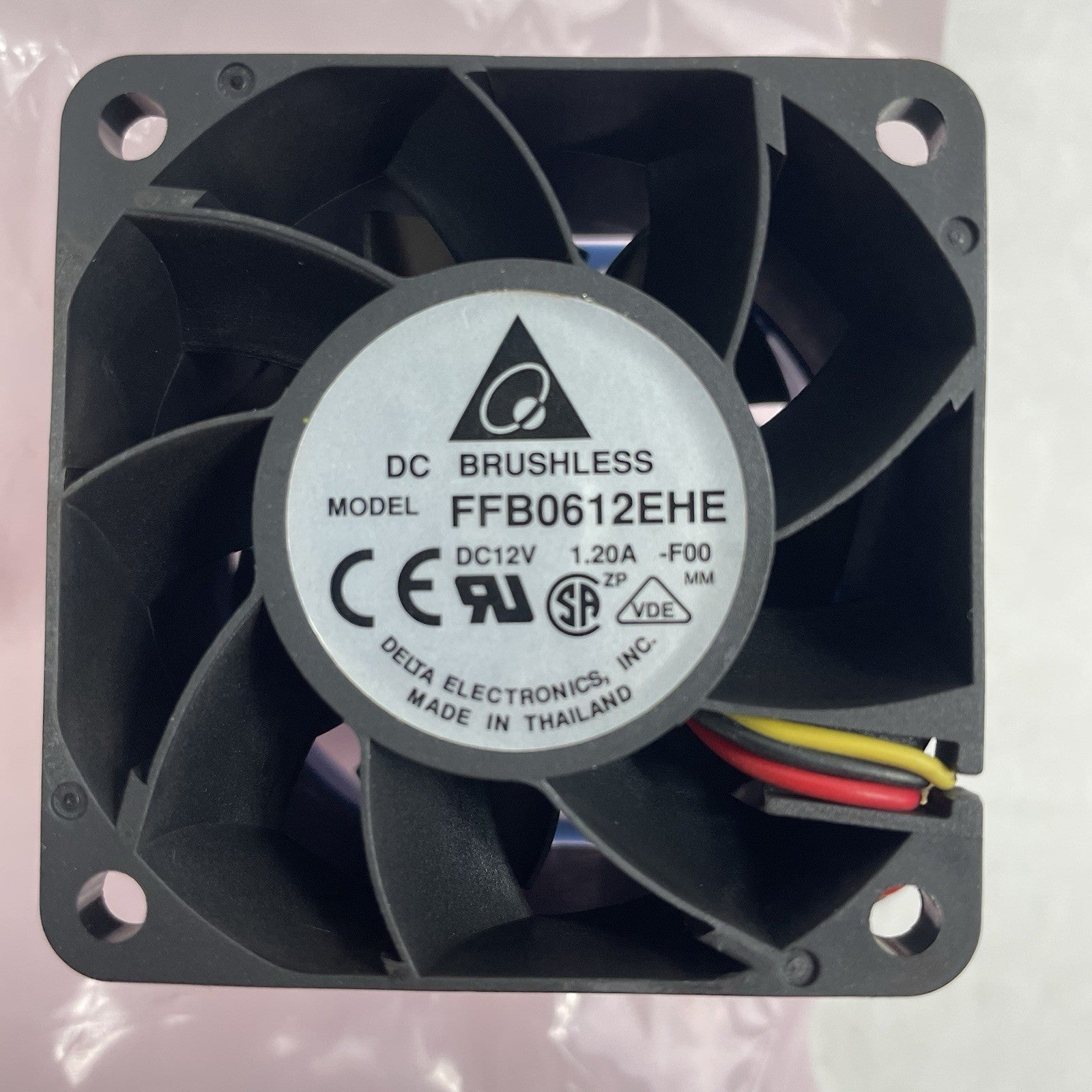 Dell Electronics FFB0612EHE Brushless Lot Of 2