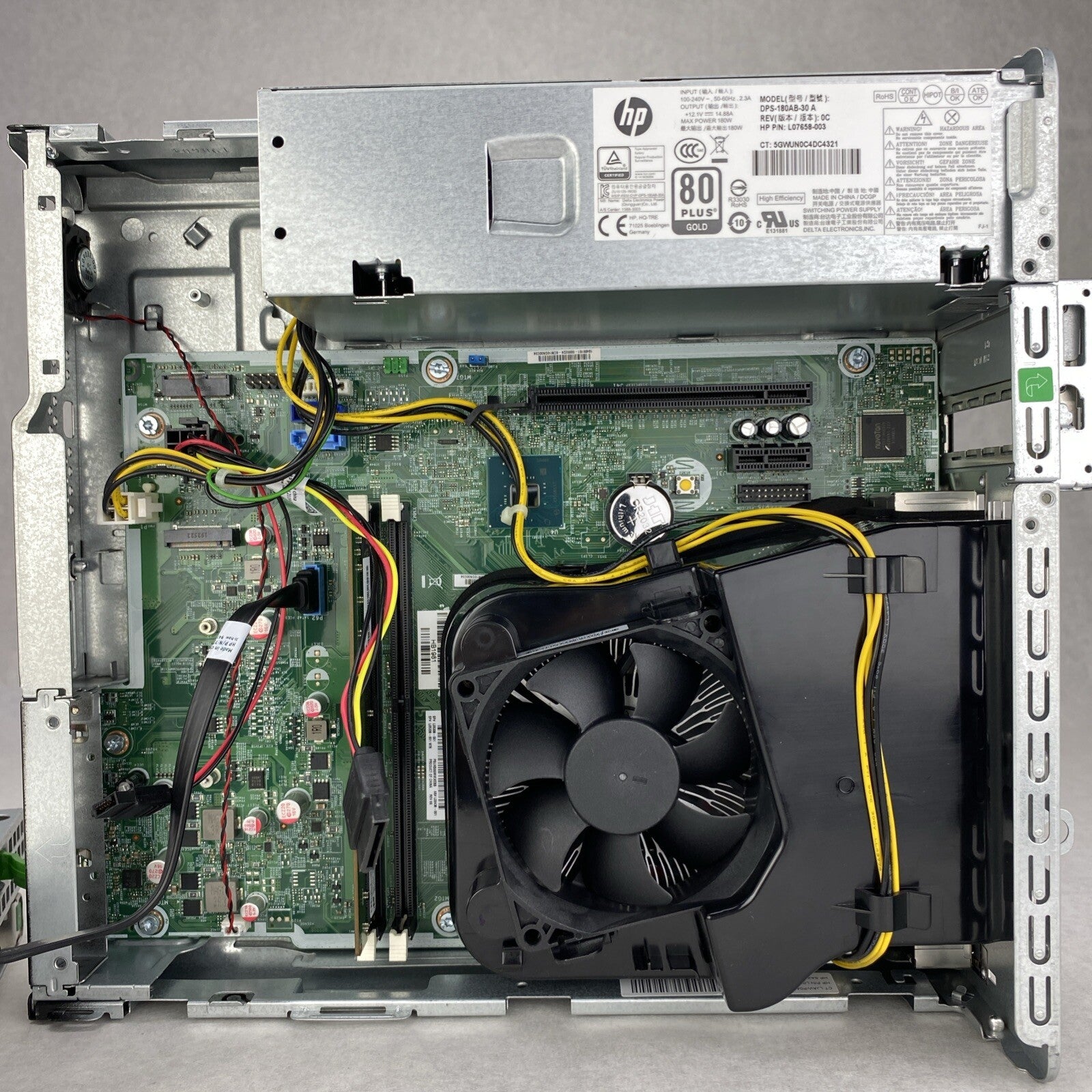 HP ProDesk 400 G5 SFF Intel Core i5-8500 3.00GHz 1x8GB RAM
