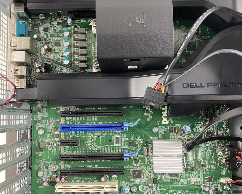 Dell Precision 5810 MT Intel Xeon E5-1603 v3 2.80GHz 16GB RAM No HDD No OS