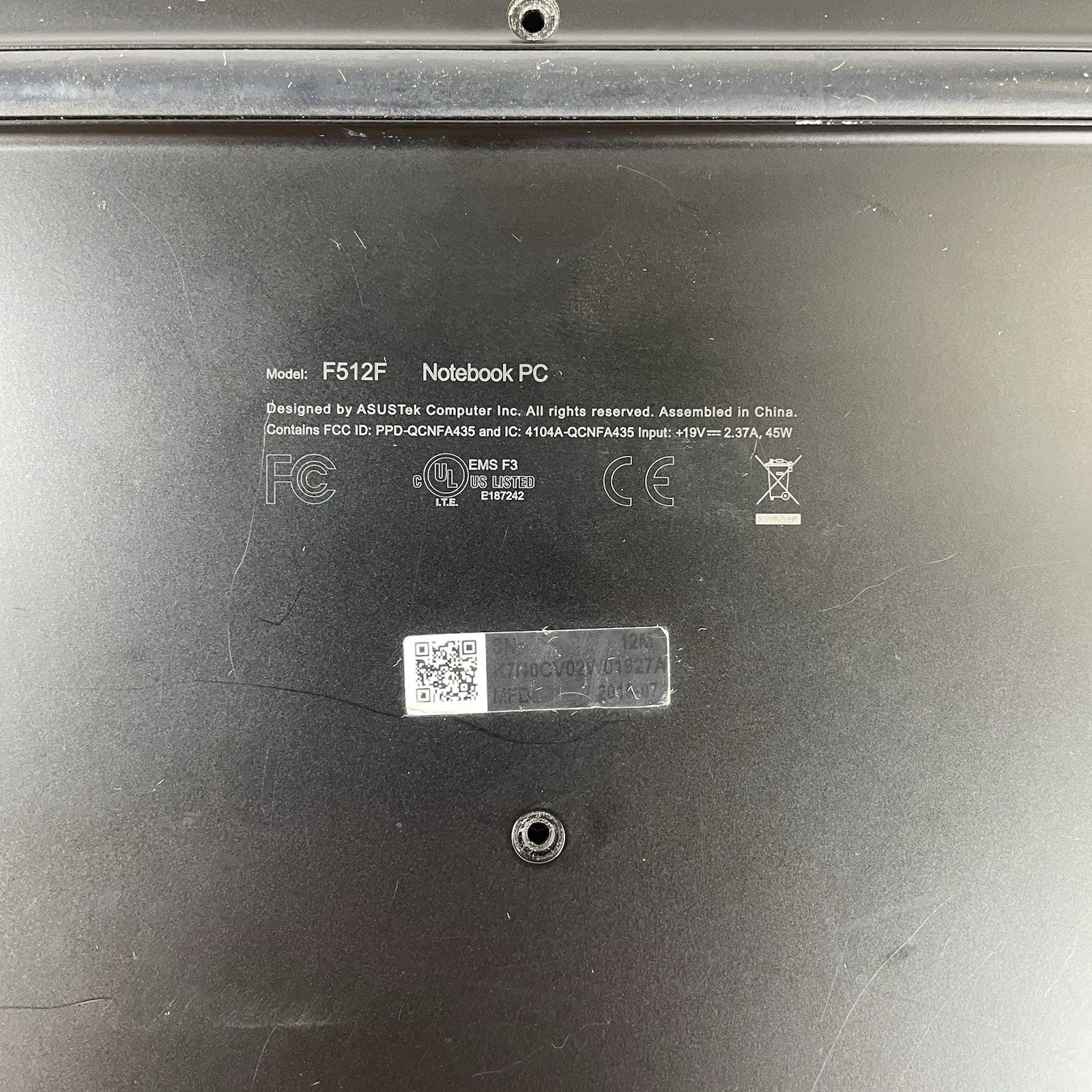 ASUS VivoBook F512F 15.6" i3-8145U 2.10 GHz 8 GB RAM No SSD No OS No AC13