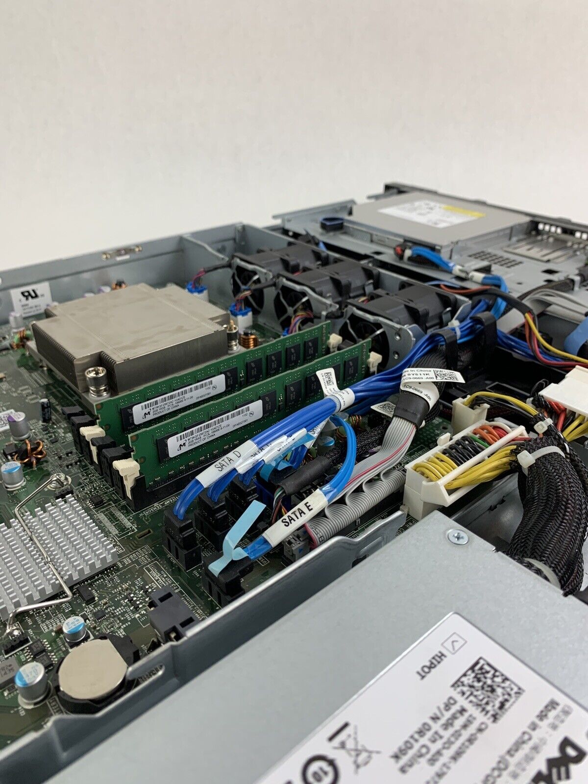 Dell PowerEdge R310 Server Intel Xeon X3430 2.4 GHz 4 GB RAM No HDD No OS