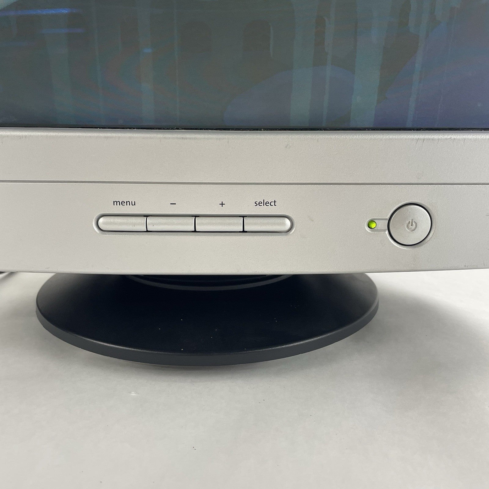 Compaq FS7600 CRT Monitor Tested5