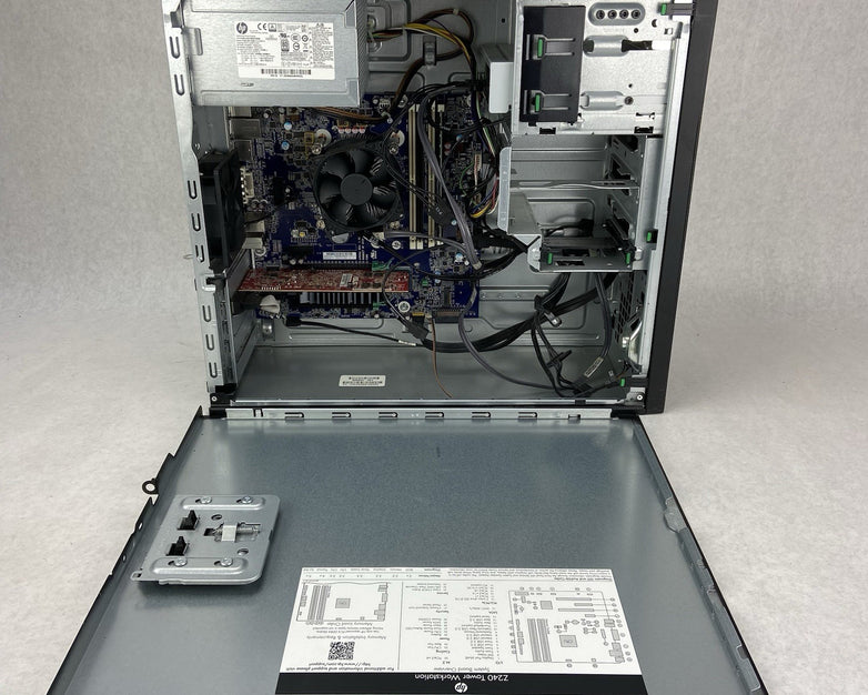 HP Z240 Workstation MT Intel Core i5-6500 3.2GHz 8GB RAM No HDD No OS