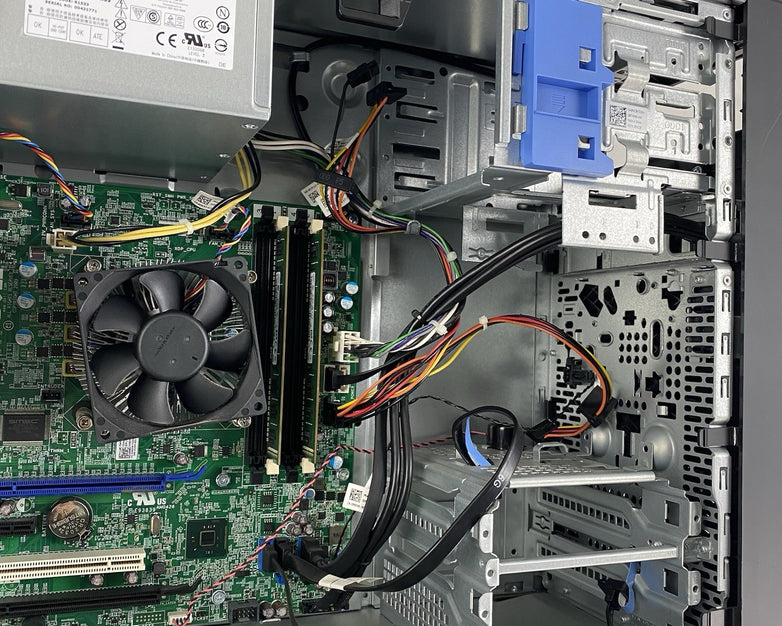 Dell Precision T1700 MT Intel Xeon E3-1226 v3 3.3GHz 8GB RAM No HDD No OS