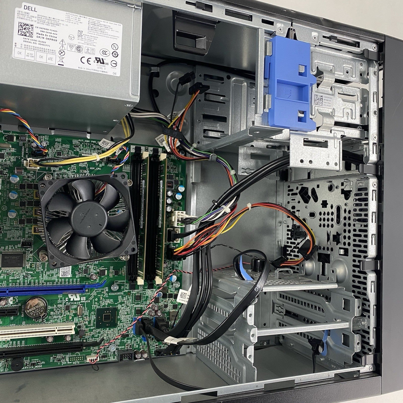 Dell Precision T1700 MT Intel Xeon E3-1226 v3 3.3GHz 8GB RAM No HDD No OS