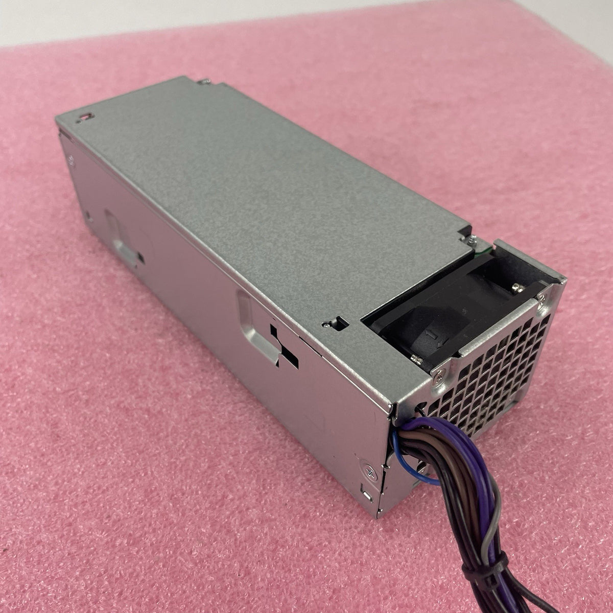 Dell D200EBS-00 6 Pin 200W SFF Desktop Power Supply - Untested1