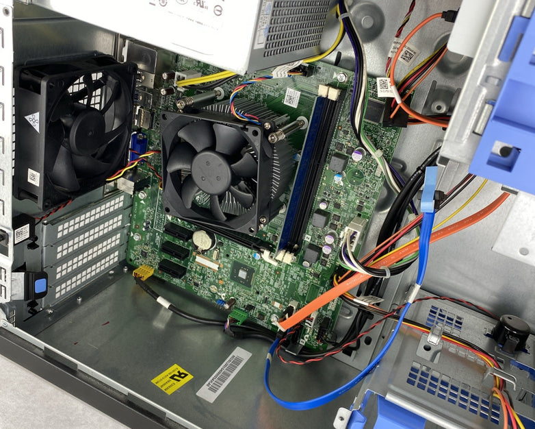 Dell OptiPlex 3020 MT Intel Quad Core i5-4570 3.20GHz 4GB RAM DVDRW No HDD No OS