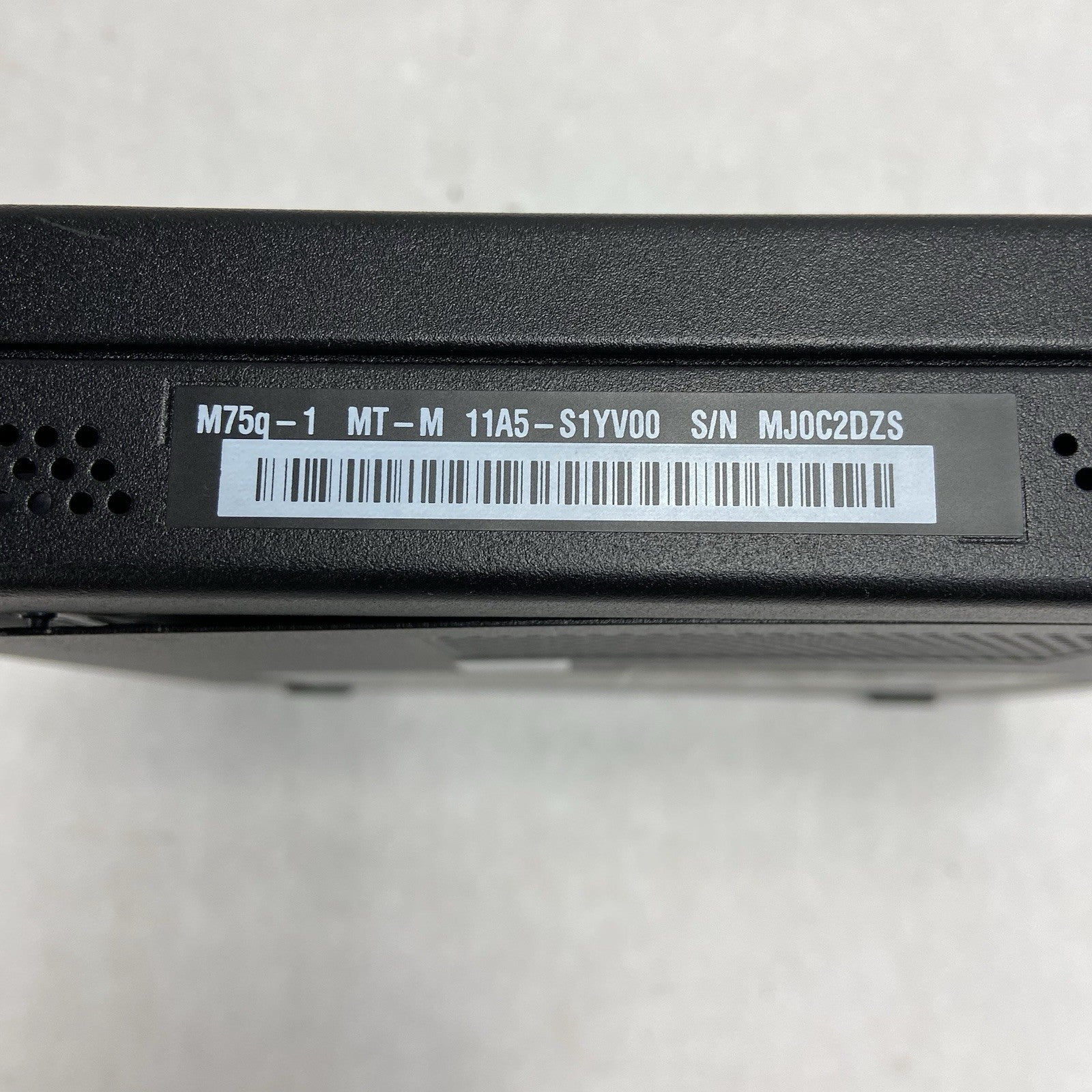 Lenovo ThinkCentre M75Q-1 Micro AMD Ryzen 5 Pro 3400 3.3GHz 8GB RAM No HDDOSAC3