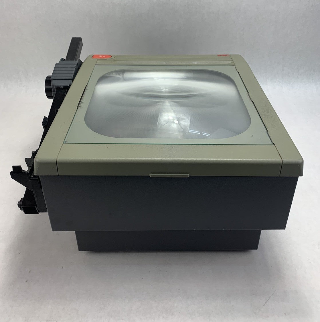 3M 9000AJE 9060 Overhead Projector - Tested5