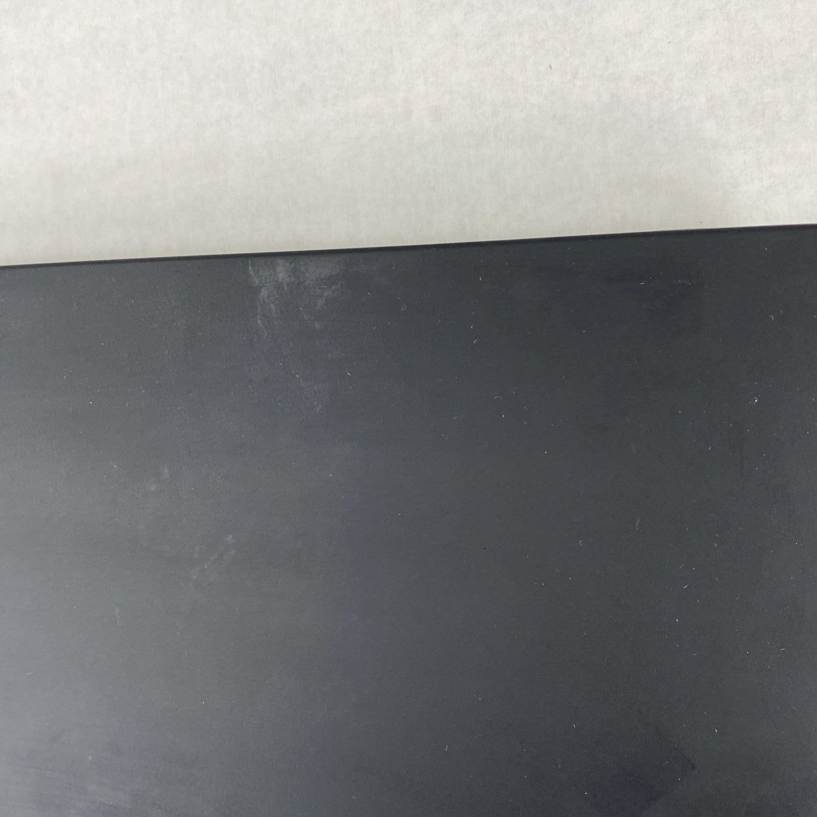 Lenovo ThinkPad T470 Core i5-6300U 2.4GHz 8GB RAM 14.0" No HDD No OS