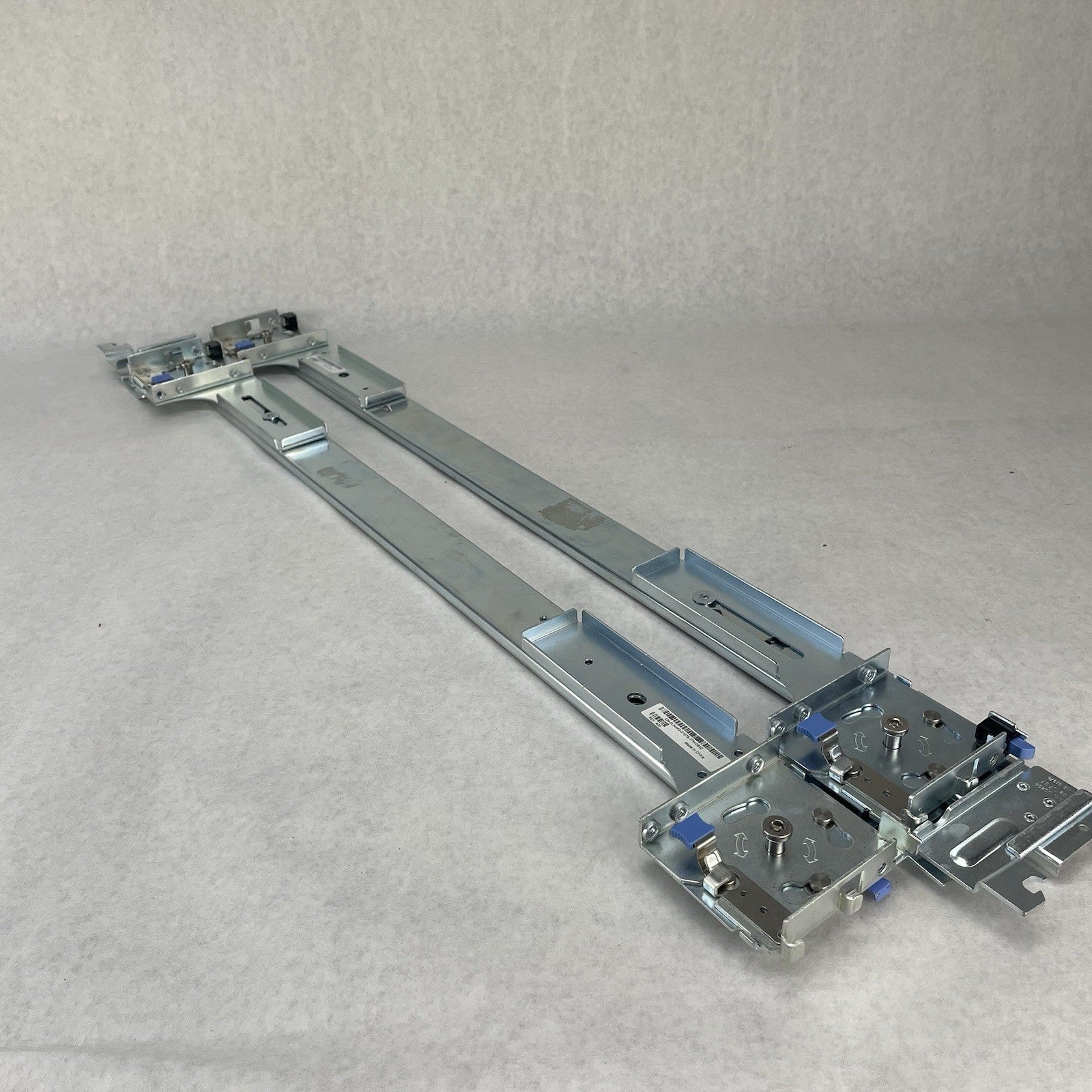 Dell PowerEdge 2950/2970 Sliding Rail CN-0GM761-01078 CN-0UN443-01078 L & R