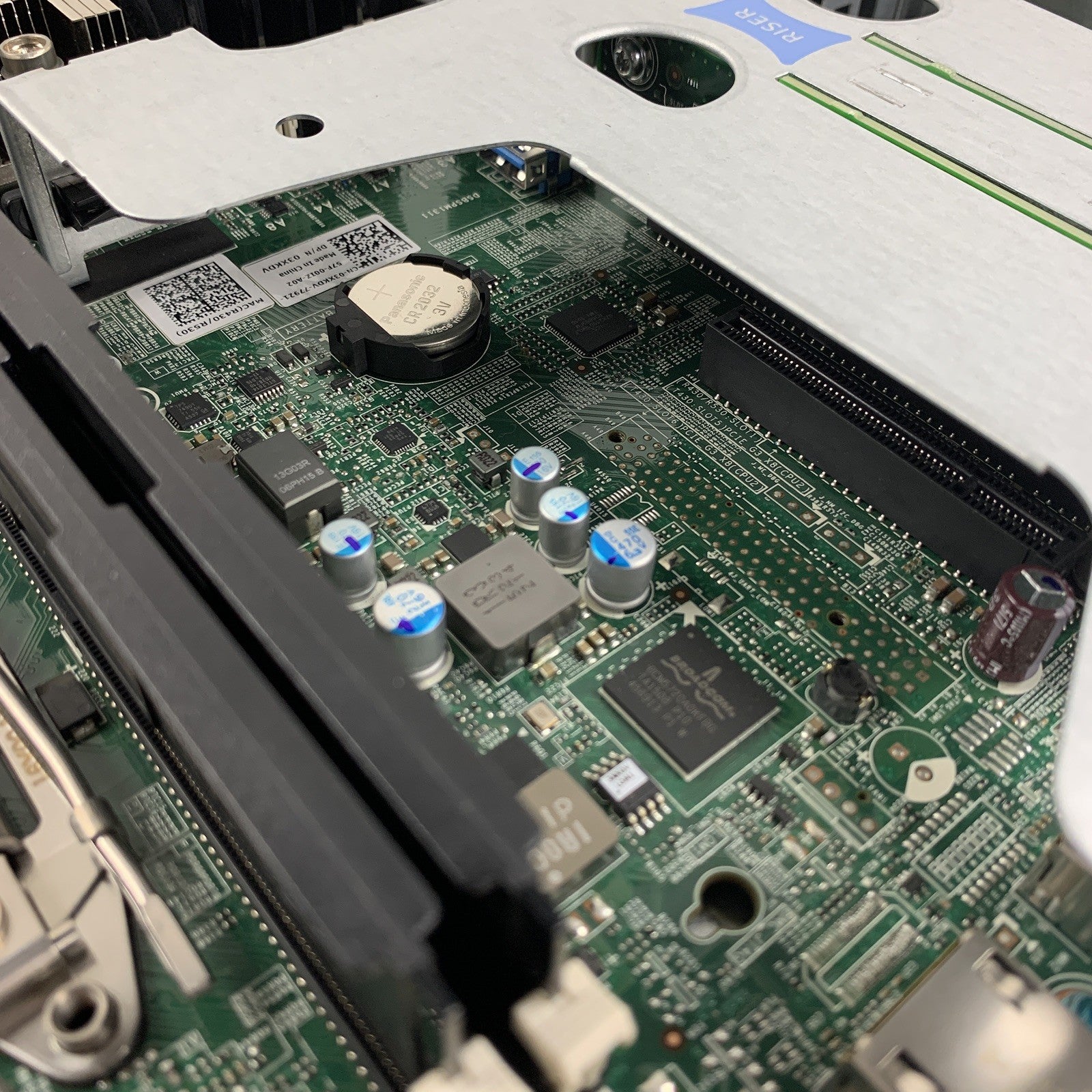 Dell PowerEdge R430 Server Intel Xeon E5-2623V3 3.0 GHz 32 GB Ram No OS No HDD