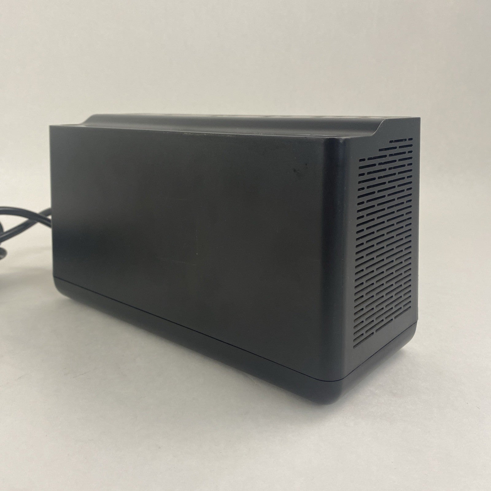 APC BN450M-CA Back Ups 450 6 Outlet No Batteries Tested0
