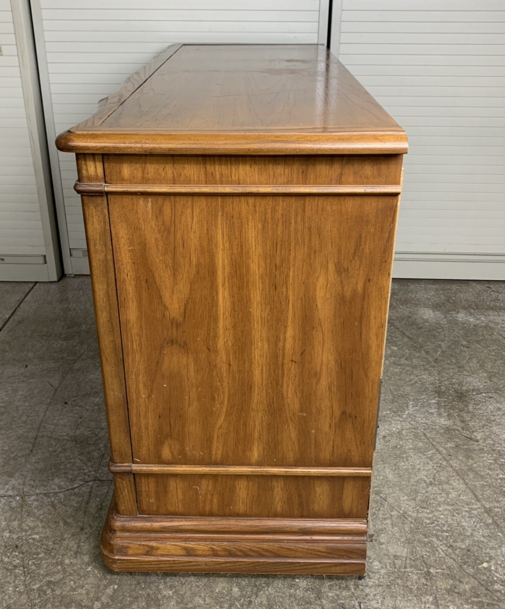Zenith TV SB2777P 1985 Advanced System 3 Color Television Built in Speakers