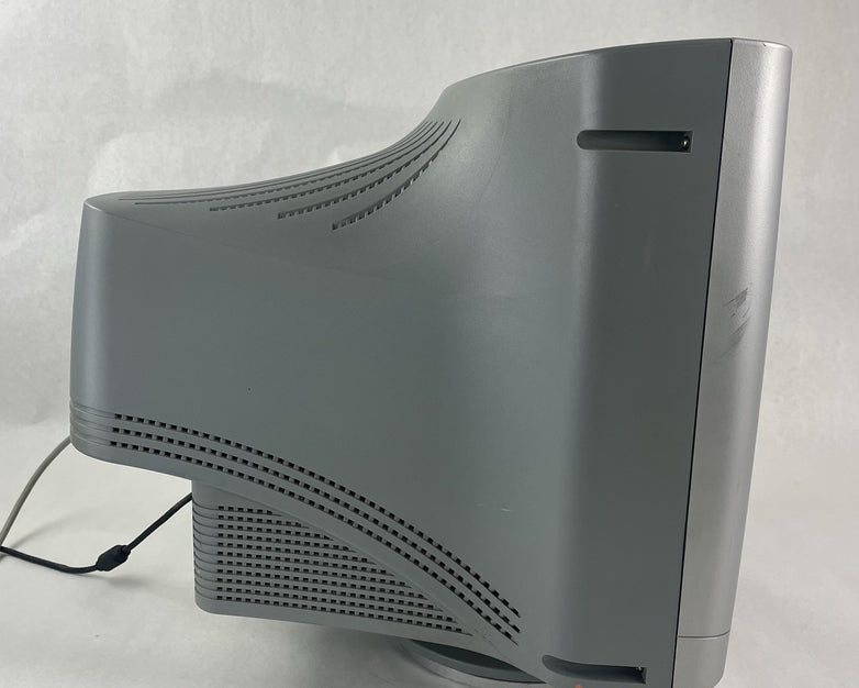 HP v75 Monitor 17" Retro CRT TV Monitor with Stand