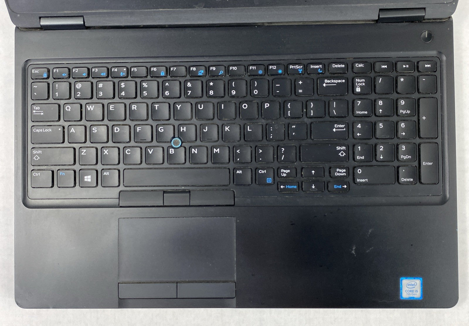 Dell Latitude 5590 Core i5-7300U 2.60 GHz 8 GB RAM 15.6" No Battery No HDD No OS