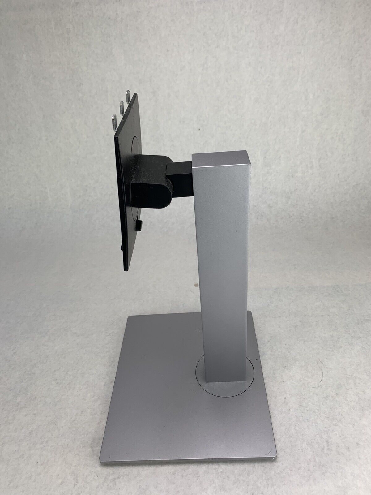HP E243 Monitor Stand Q37G0779023BRV00FH