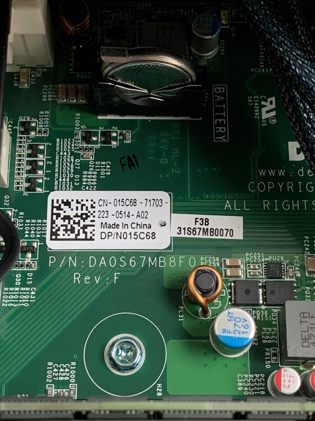 Dell PowerEdge R515 Server 1x AMD Opteron 4122 2.2 GHz 16 GB RAM No HDD No OS