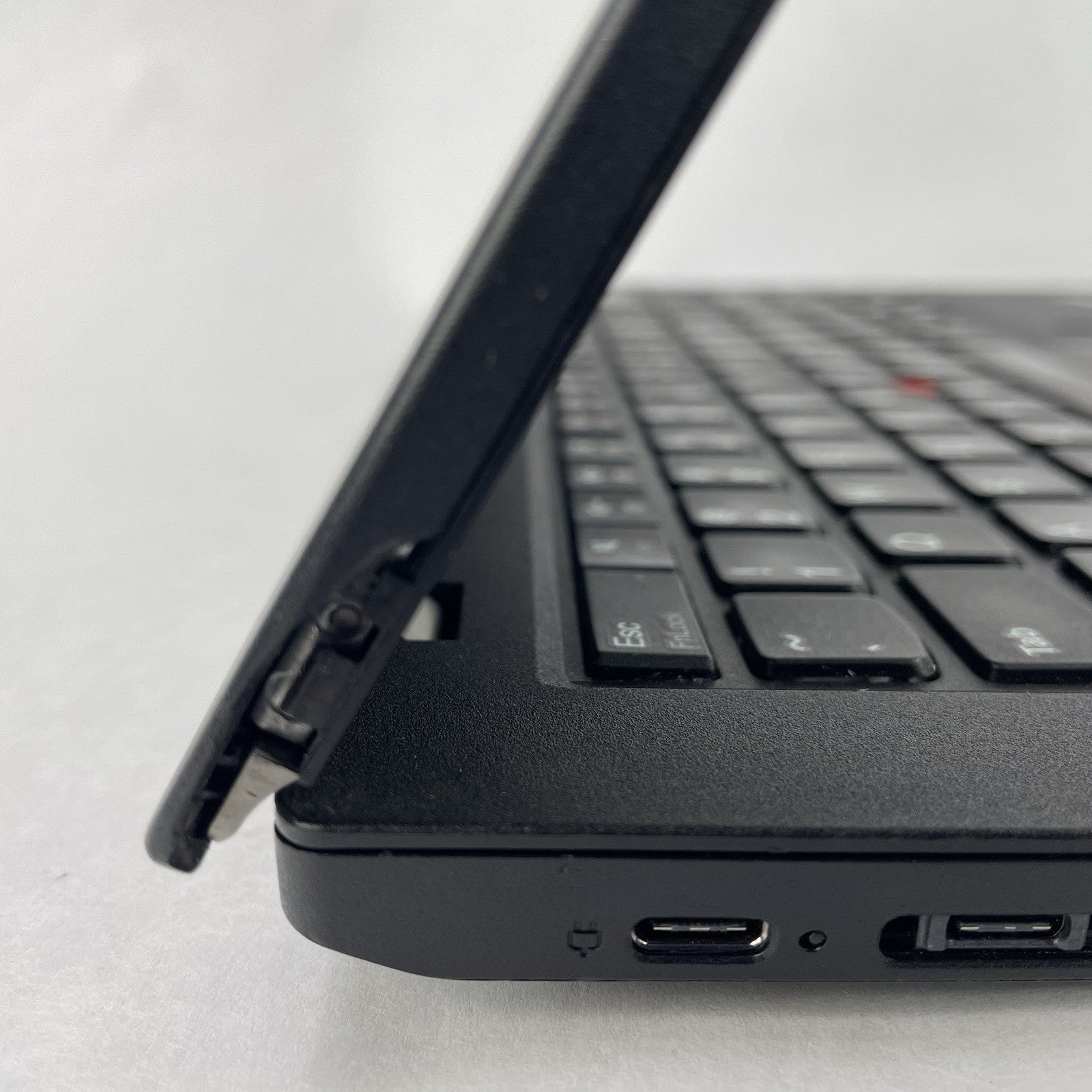Lenovo ThinkPad L490 14" i5-8250U 1.60 GHz 8 GB RAM No SSD/OS -  Bad Corner8