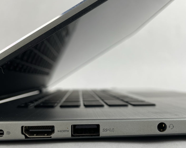 Dell Inspiron 15-7569 15.6" i5-6200U 2.30 GHz 8 GB RAM No SSD/OS/AC/Batt