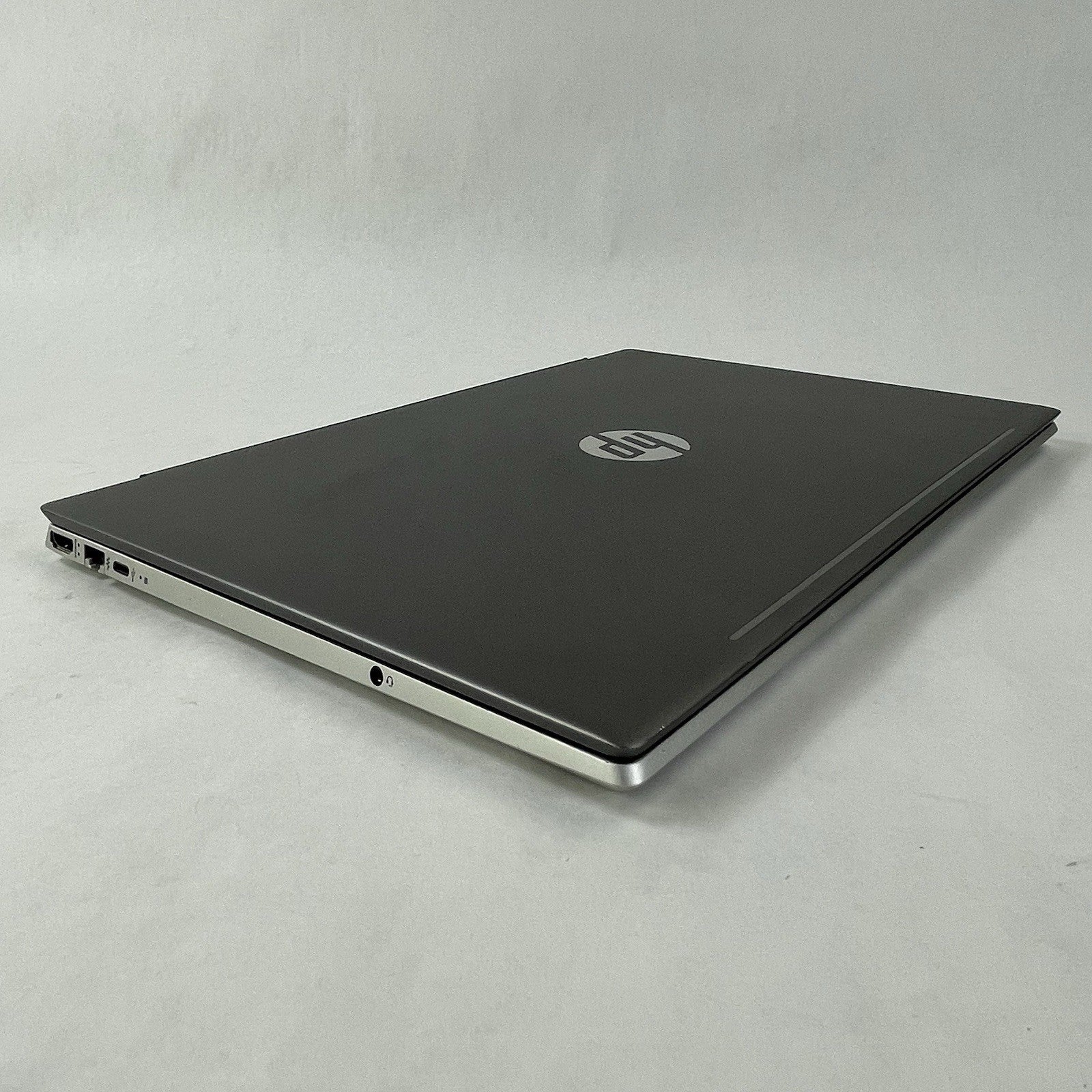 HP Pavilion 15-cs2082cl 15.6" i7-8565U 1.80 GHz 8 GB RAM No SSD/OS/AC10