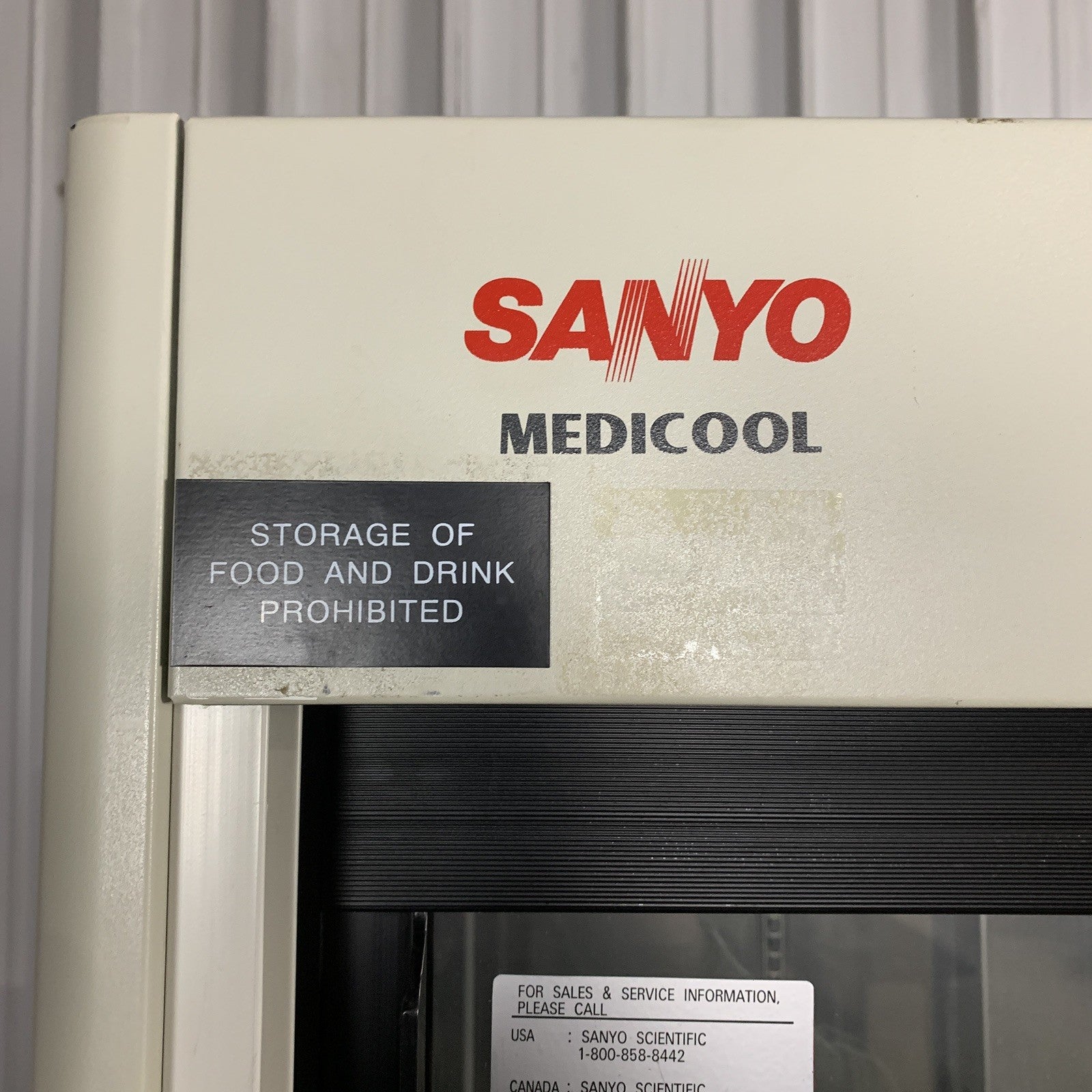Sanyo MPR-1013r Medicool Pharmaceutical Refrigerator 1034L 115V Powers Cools