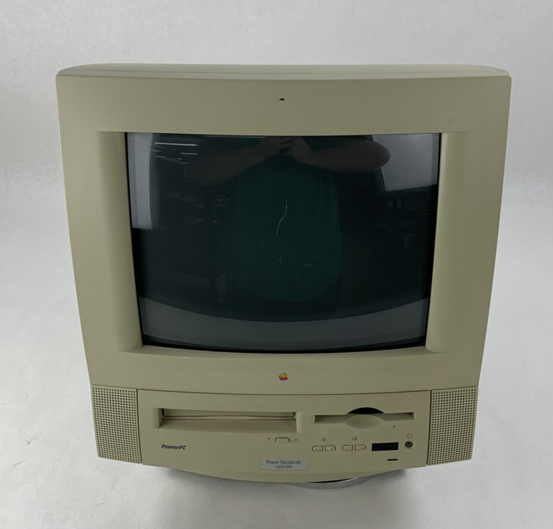 Apple Power Macintosh 5260/100 M3457 Boots Vintage No Hard Drive or OS