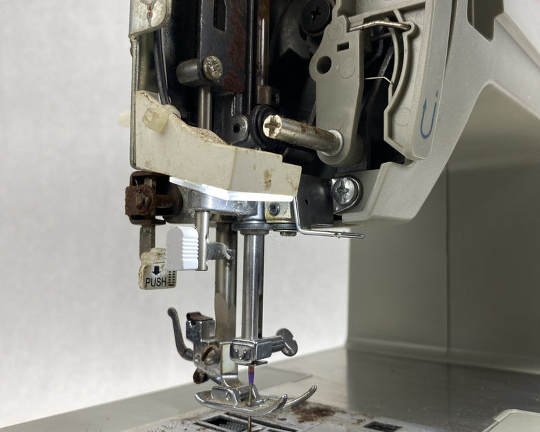 Singer 4452 Heavy Duty Sewing Machine With Pedal - For Parts or Repair