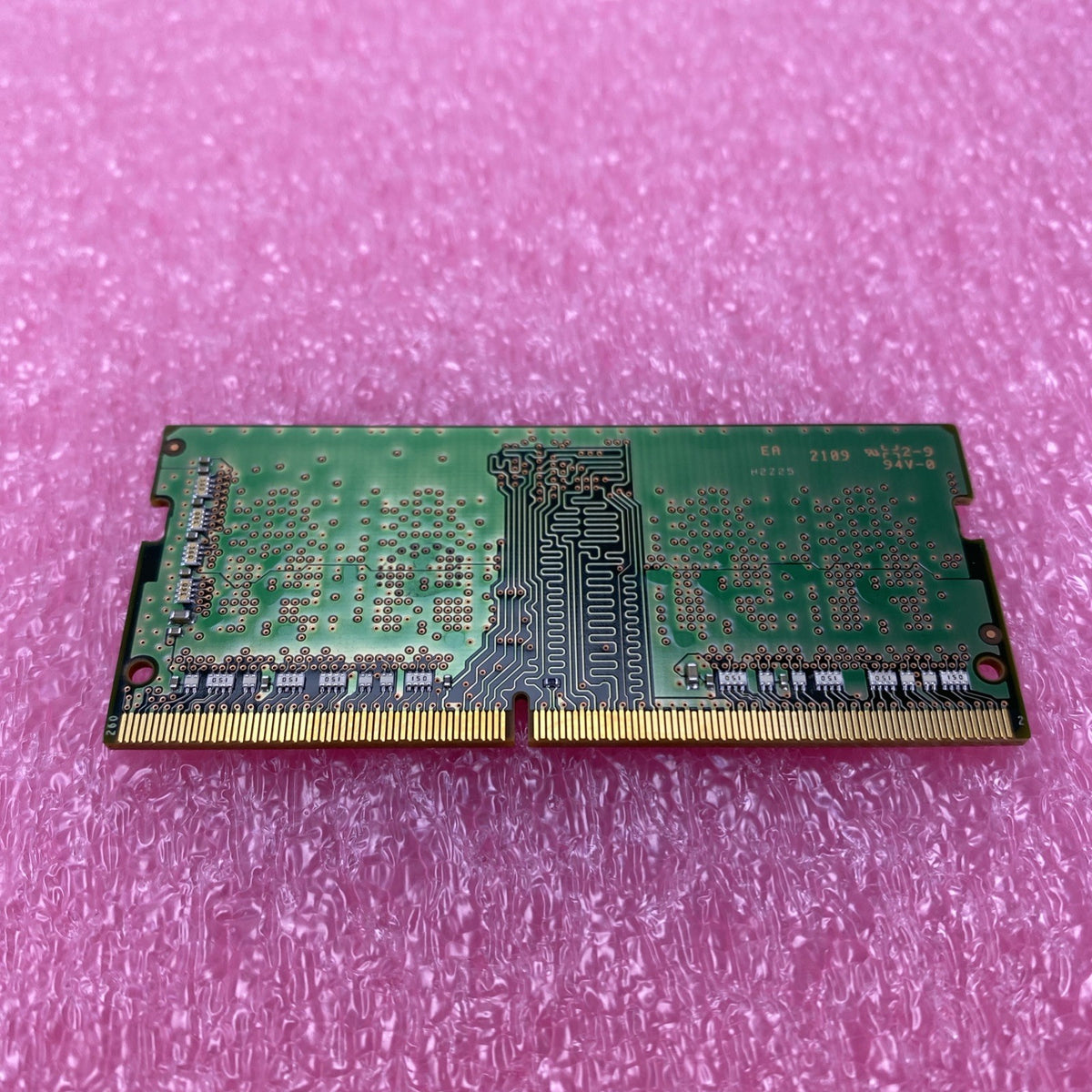 Samsung 4GB DDR4 PC4-3200AA Laptop RAM M471A5244CB0-CWE - Lot of 24