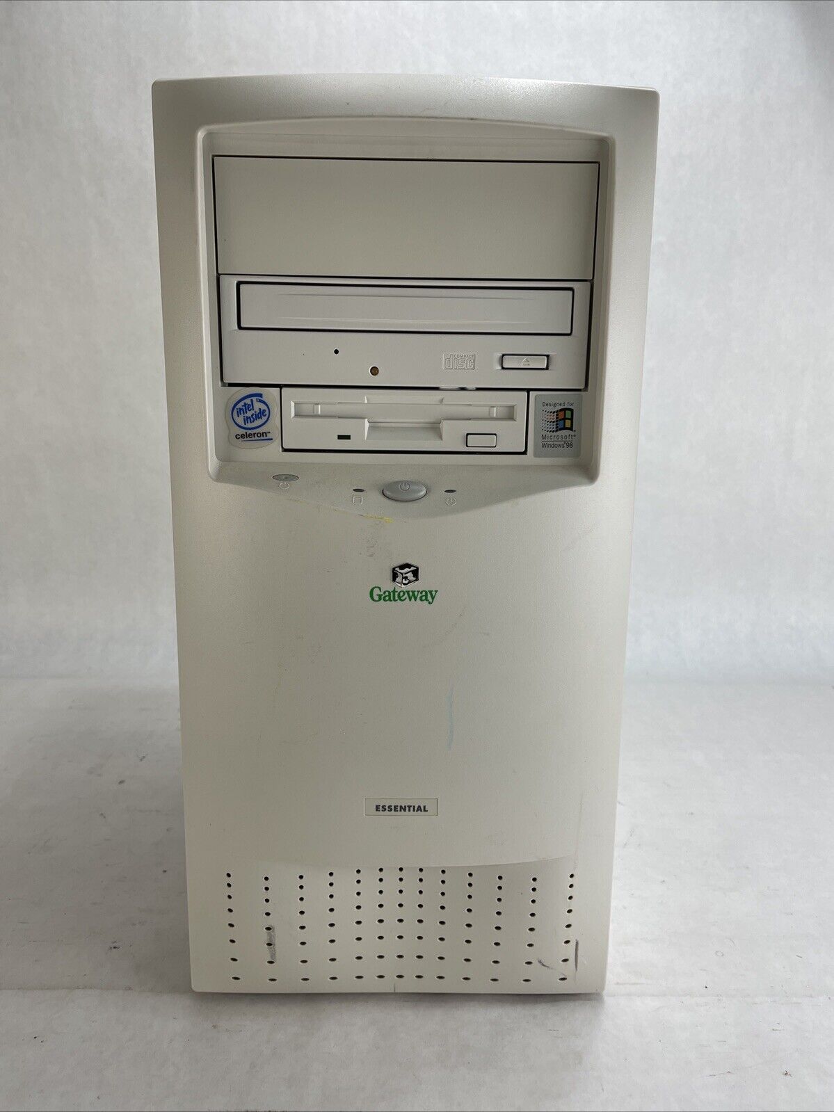 Gateway Essential 500C MT Intel Celeron 500HMz 64MB RAM No HDD No OS