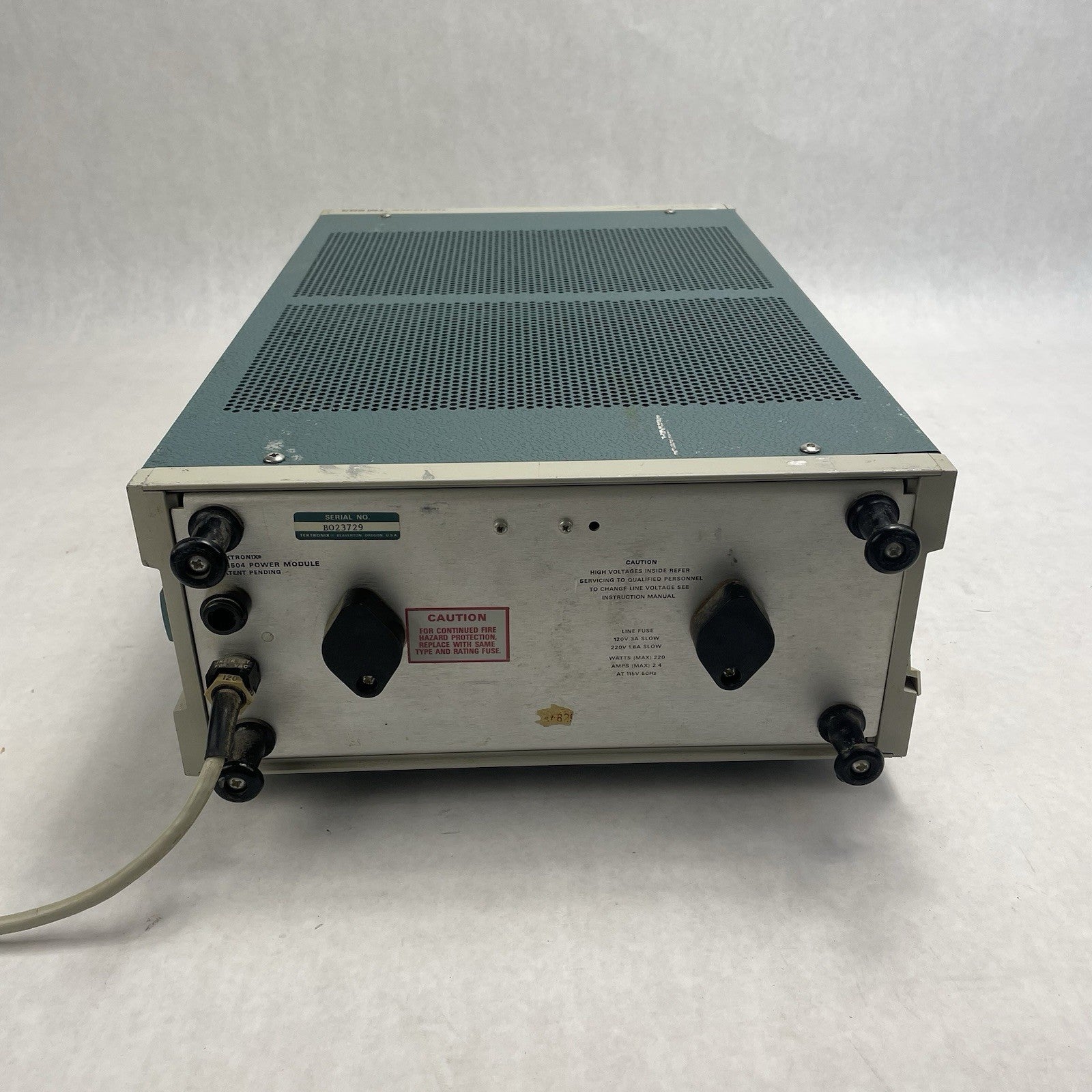 Tektronix DC504A and FG 501A Function Generator Counter / Timer Module For Parts5
