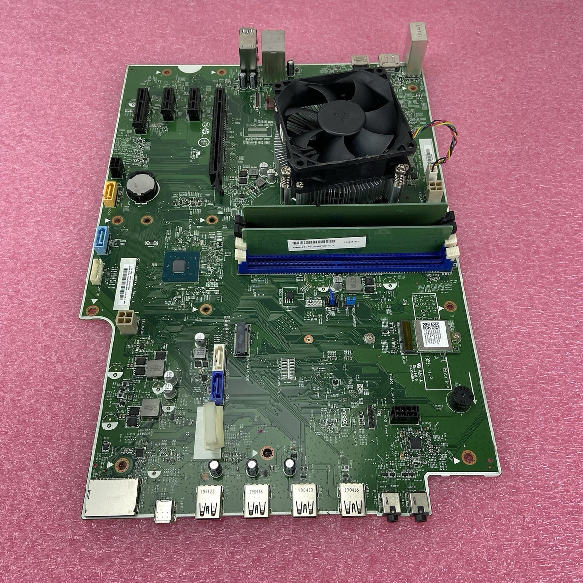 HP Envy 795-0137c Motherboard Intel Core i7-8700 3.2GHz 12GB RAM 1