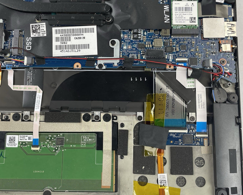 Dell XPS 13 9360 13.3" i5-7200U 2.50 GHz 4 GB RAM No SSD/OS/AC/Battery