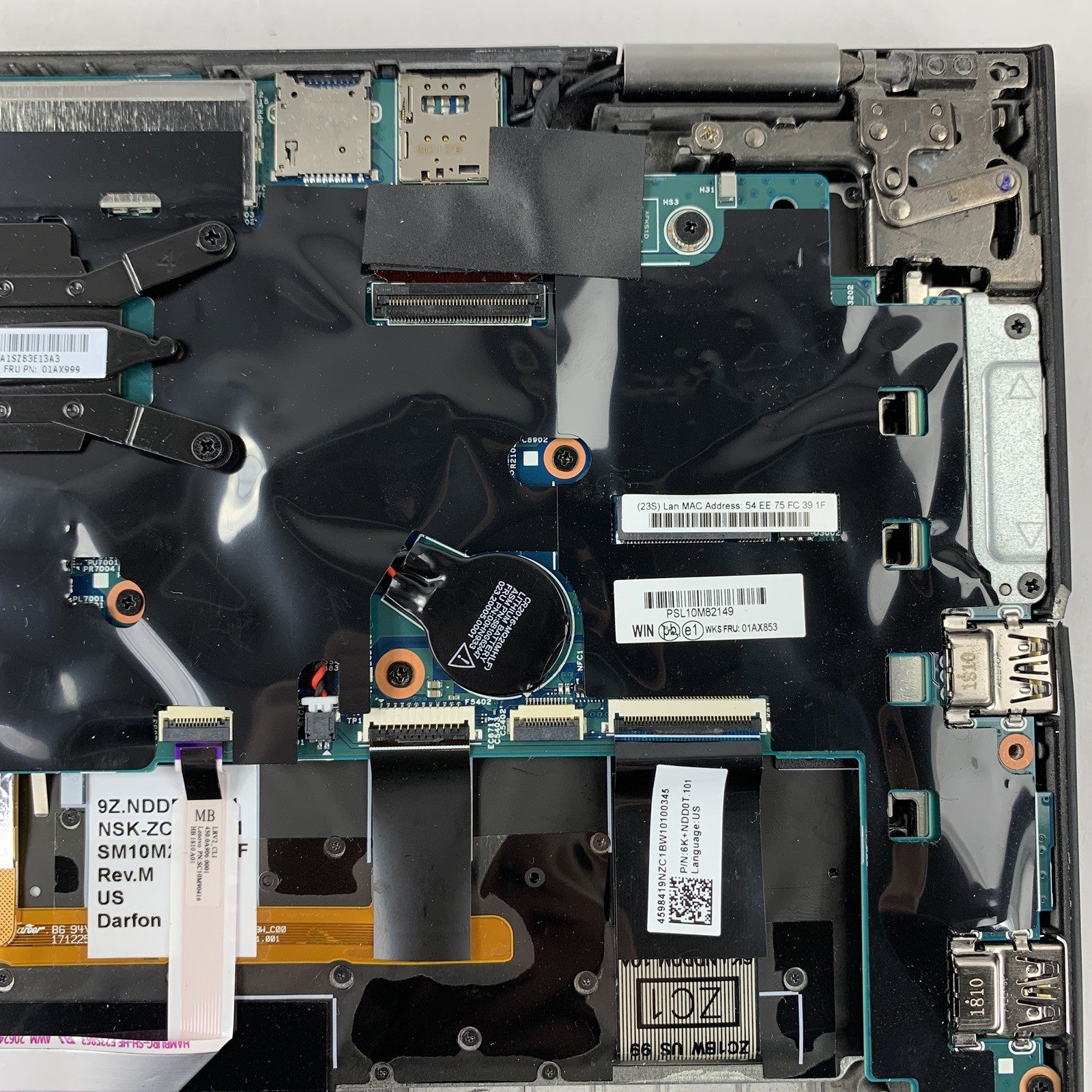 Lenovo X1 Yoga Gen 2 14" i5-7300U 2.6 GHz 8 GB Ram No OS No HDD No Batt No AC